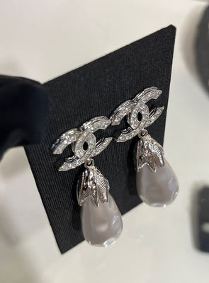 18K High End Gold Earrings Feather Pearl Earrings With Full Diamonds