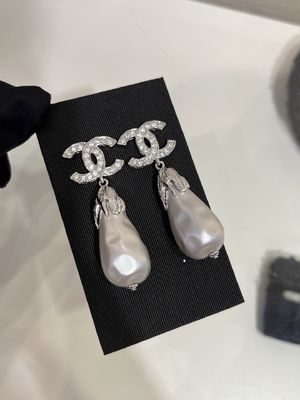 18K High End Gold Earrings Feather Pearl Earrings With Full Diamonds