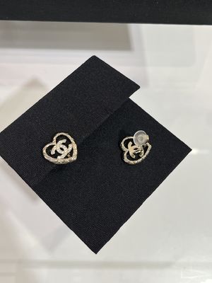 Brass Non Pierced Earrings Luxury Clip On Earrings Anti Allergy For Women