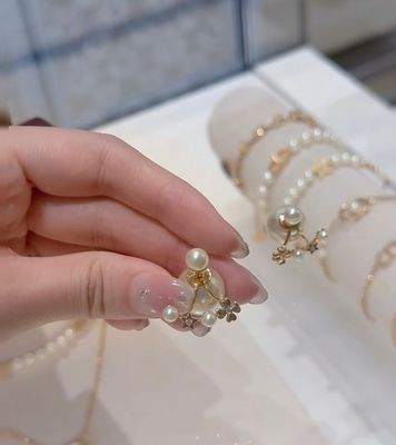 2025 Collection Golden Color Stars and Four-Leaf Clover Double Pearl Luxury Earrings