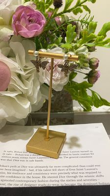 Luxury Double-Ball Earrings with Swarovsk* Pearls