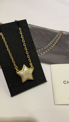 Classic Luxury Brass Necklace Fashionable High Durability 18 gold plated Necklace