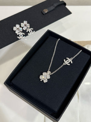 Classic Luxury Brass Necklace Fashionable High Durability 18 gold plated Necklace