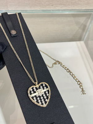 Classic Luxury Brass Necklace Fashionable High Durability 18 gold plated Necklace