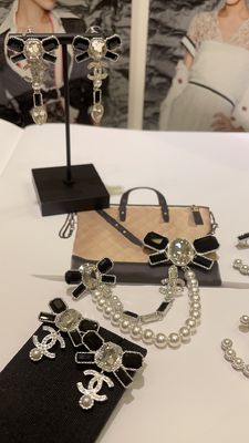 23K Black White Gem Bow Double C Pearl Drop Earrings