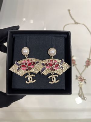 Classic Style Enamel Hoop Earrings Enamel Stud Earrings In Gold