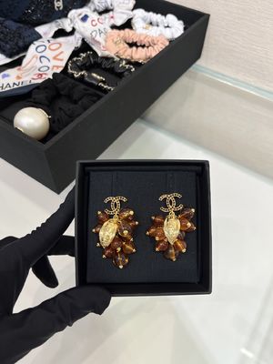 Brown Beaded Luxury Diamond Earrings High End Diamond Earrings With 18K Gold Plated