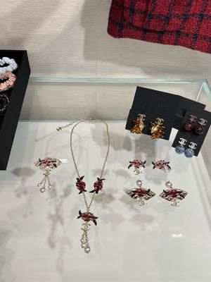 Brown Beaded Luxury Diamond Earrings High End Diamond Earrings With 18K Gold Plated