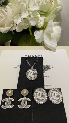 White Enamel Crystal CC Pearl Stud Earrings 18K Gold Plated