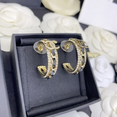 Hypoallergenic CC Logo Earrings Luxury Gold Hoop Earrings With 148 Pieces Diamonds
