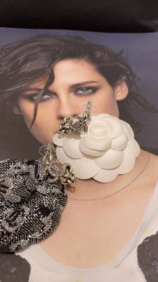 Exquisite Luxury Jewelry Earrings Luxury Diamond Stud Earrings With Contemporary Look