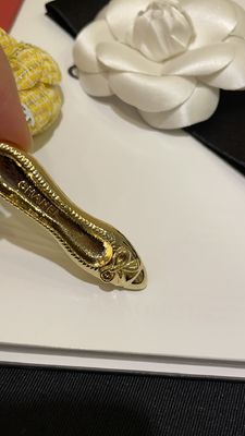 Anti Allergy Diamond Drop Brooch High Heeled Broock Shape For Women