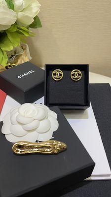 Anti Allergy Diamond Drop Brooch High Heeled Broock Shape For Women