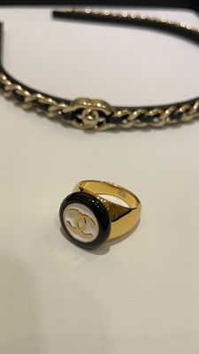 18K Gold Plated Black and White Enamel Panda Ring with Double C Button Design in US Size 6-7-8