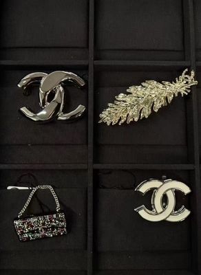 Luxury Diamond Brooch with Double C Pendant and Feather Design Fully Set with Swarovsk* Diamonds