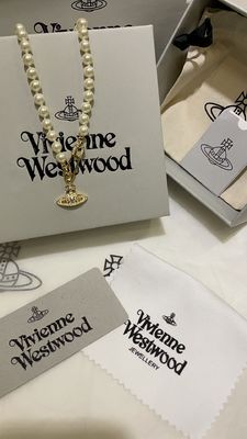 Full-Rhinestone Yellow Gold Saturn Brooch Necklace with Swarovsk* Pearl and 16-18 Inch Brass Chain