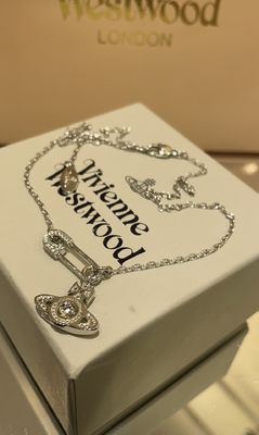 Vivienne Westwo*d Saturn Pin Pendant Necklace with Full Swarovsk* Diamond 18 Inches Anti-Allergy Brass Luxury Statement Necklace