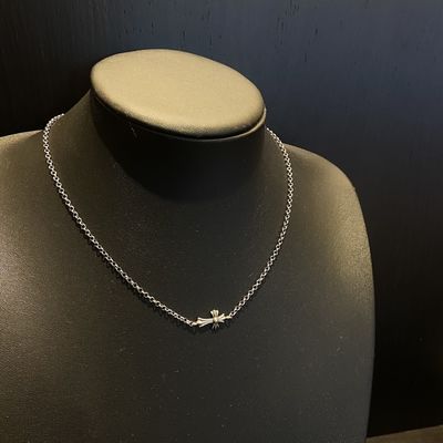 925 Sterling Silver Thin Cross Pendant Necklace with 1.5 cm Pendant and 42cm Chain Length Featuring S925 Logo