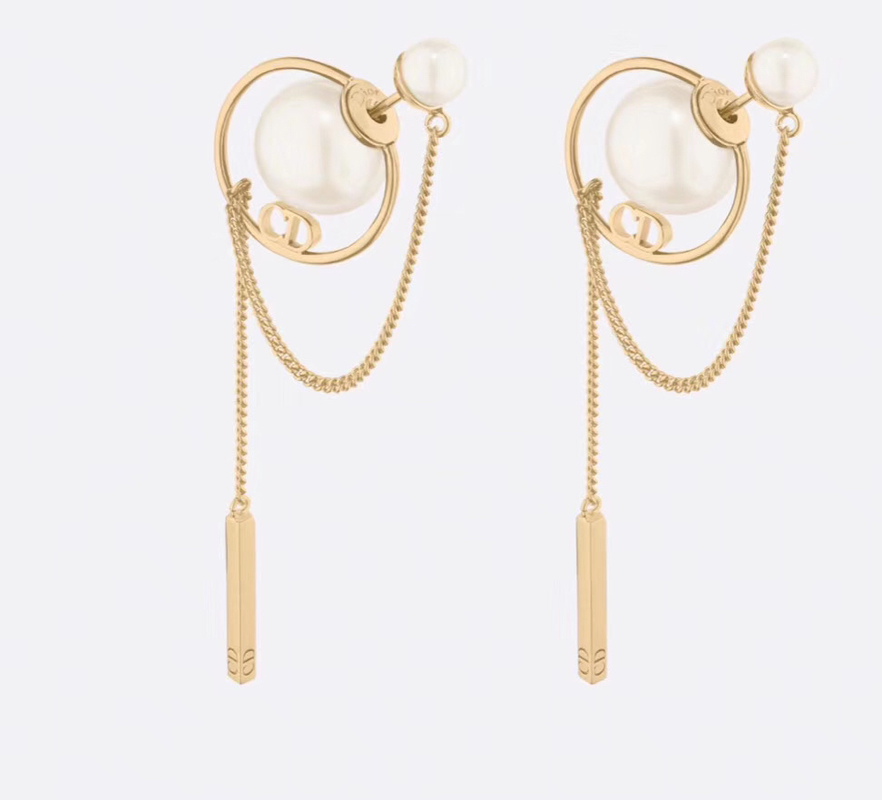Fashionable Luxury Earrings For Women Butterfly Design 10-15mm Bigger Pearl Size