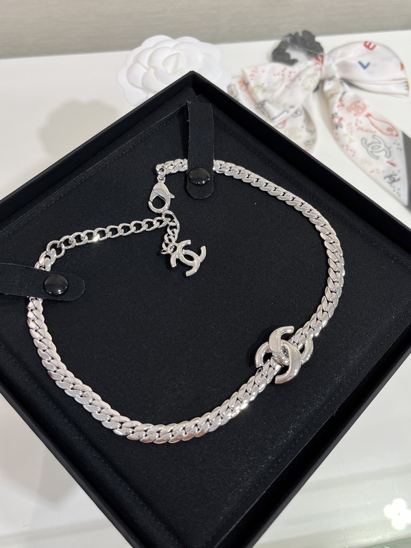 Long Lasting Serpentine Chain Necklace Fine Jewelry Pendant Necklaces With Signature Style