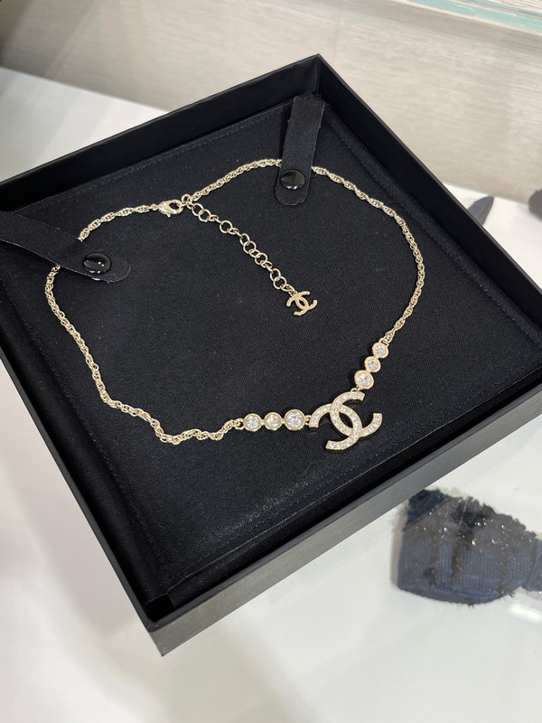 Classic Luxury Brass Necklace Fashionable High Durability 18 gold plated Necklace