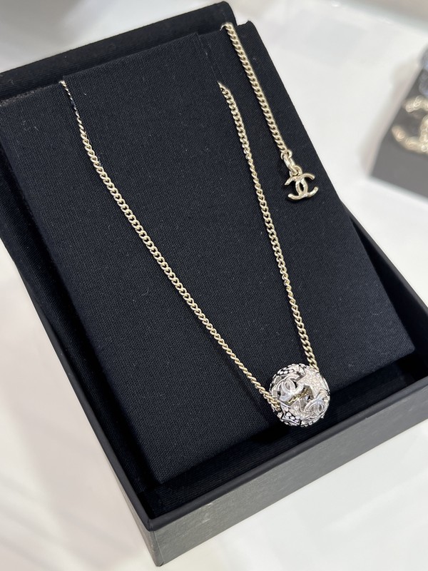Hollowed Silver Star Double C Sphere Light Gold Necklace 40-45CM Length Luxury Necklaces