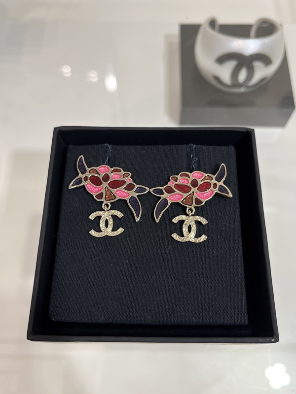 Chan** 18K Gold plated Enamel Double C Earrings 2025A.New collection Earrings