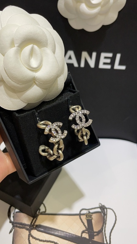 Exquisite Luxury Jewelry Earrings Luxury Diamond Stud Earrings With Contemporary Look