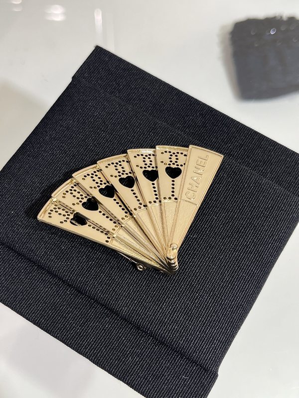Handmade Brass Fan Brooch with Swarovsk* Diamond and Light Yellow Gold Finish - Elegant Double C Openwork Design