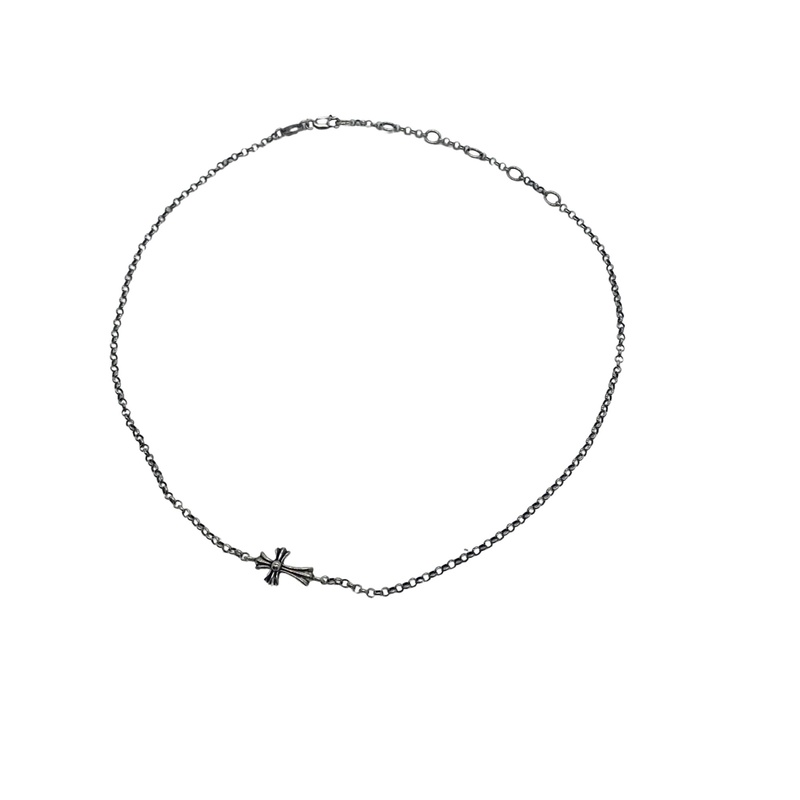 925 Sterling Silver Thin Cross Pendant Necklace with 1.5 cm Pendant and 42cm Chain Length Featuring S925 Logo