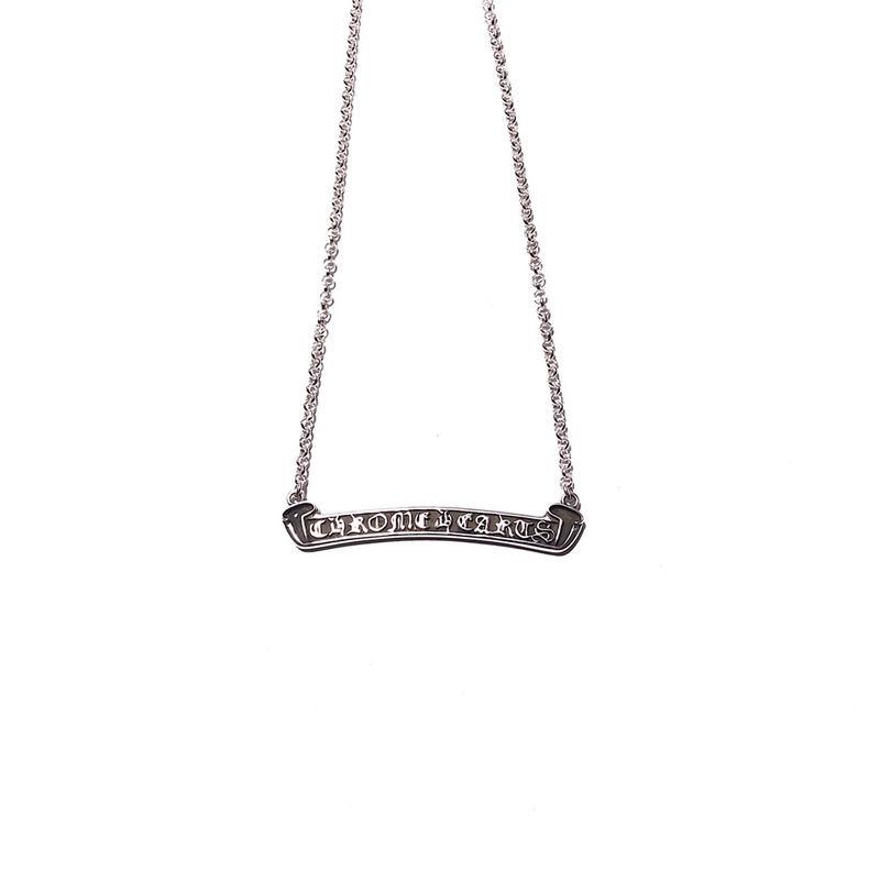 925 Sterling Silver Horseshoe Choker Necklace with 45cm Chain Length and Slim Size for Casual Wear
