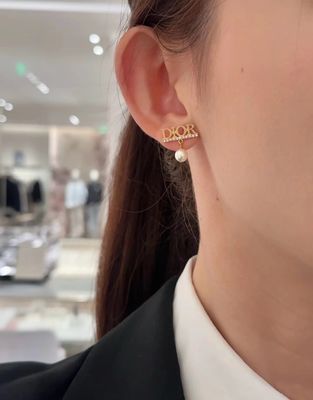 Quality New collection Di*r Pearl & Diamond Alphabet Earrings factory