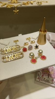 Quality New collection CD Alphabet pearl  Fashion women earrings factory