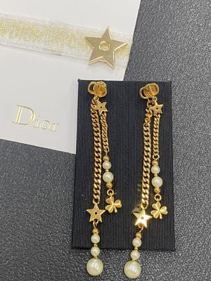 Quality Di*r luxury fashion earrings women earrings.Top quality.Year 2025 New Collection Anti-Allergy.CD earring collection factory