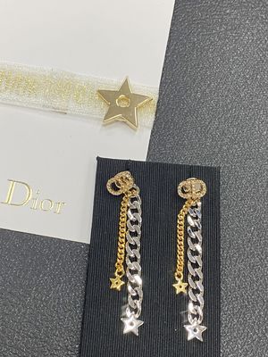 Quality Di*r luxury fashion earrings women earrings.Top quality.Year 2025 New Collection Anti-Allergy.CD earring collection factory