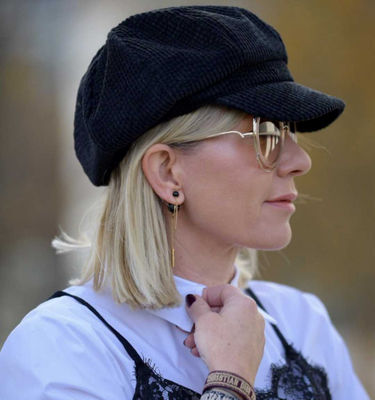 Quality Fashionable Luxury Earrings For Women Butterfly Design 10-15mm Bigger Pearl Size factory