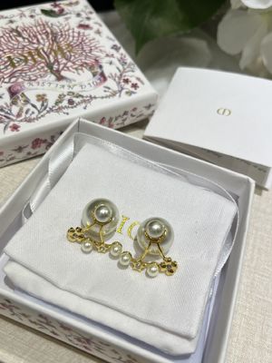 Quality 2025 Collection Golden Color Stars and Four-Leaf Clover Double Pearl Luxury Earrings factory