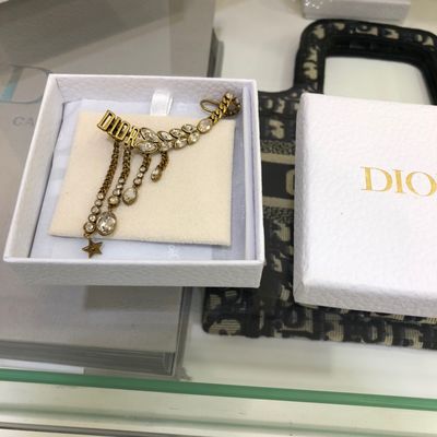 Quality Luxury Single Earring with Swarovsk* Silver Shimmer Crystal factory