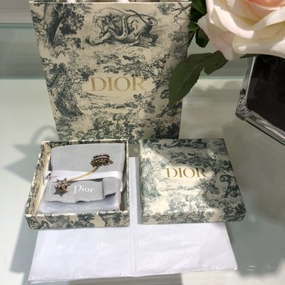 Quality Swarovsk* Silver Phantom Crystal Single Ear Cuff.Single side earrings factory