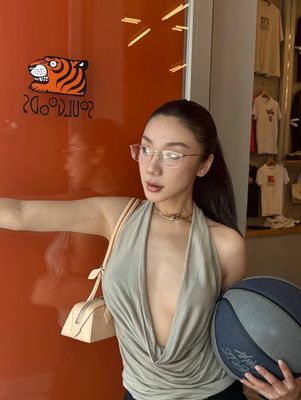 Quality Exquisite Serpentine Necklace Gold Serpentine Gold Chain With Ergonomic Design factory