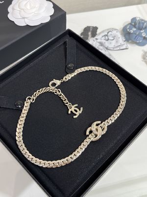 Quality Exquisite Serpentine Necklace Gold Serpentine Gold Chain With Ergonomic Design factory