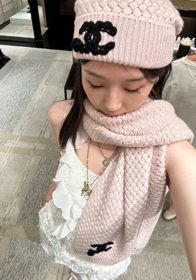 Quality Classic Luxury Brass Necklace Fashionable High Durability 18 gold plated Necklace factory