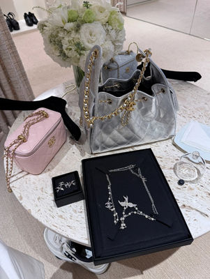 Quality Silver Bird Crystal Pearl Necklace With Double C Design 90-100cm Adjustable Length factory