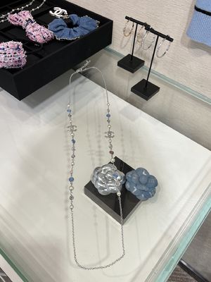 Quality Blue Pink Heart Full Rhinestone Luxury Silver Necklace Luxury Jewelry Necklace factory