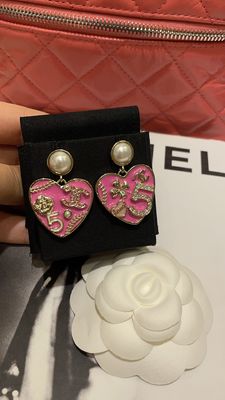 Quality Pink Diamond Luxury Designer Earrings Anti Allergy Aesthetic Gold Luxury Earrings factory