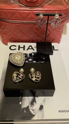 Quality Pink Diamond Luxury Designer Earrings Anti Allergy Aesthetic Gold Luxury Earrings factory