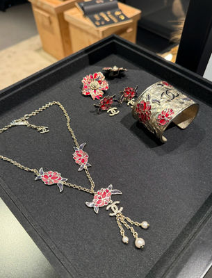 Quality Chan** 18K Gold plated Enamel Double C Earrings 2025A.New collection Earrings factory