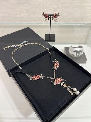 Quality Chan** 18K Gold plated Enamel Double C Earrings 2025A.New collection Earrings factory