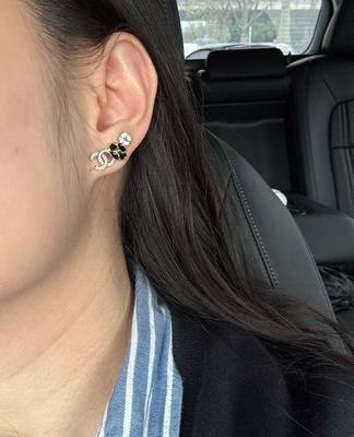 Quality Enamel Four-Leaf Clover Camellia Diamond Earrings 18K Gold Plated factory