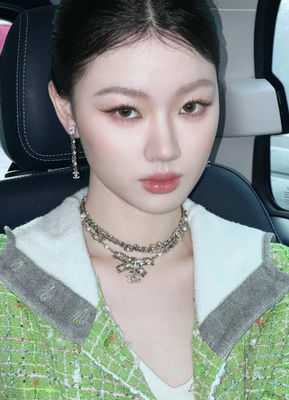 Quality 2025P Black White Enamel Mini Clover Camellia Diamond C Pendant Earrings factory